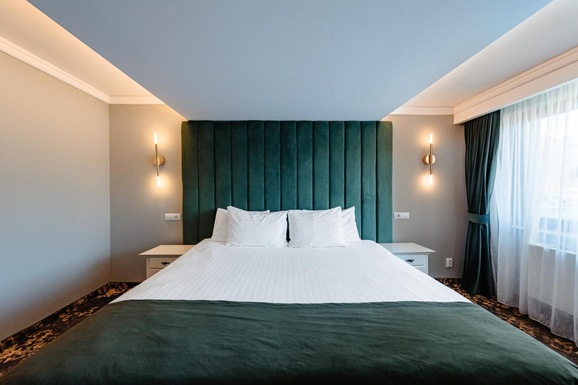 Sungarden Golf & Spa Resort Baciu  Buitenkant foto